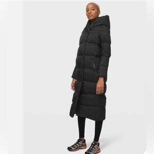 Lululemon Cloudscape long waterproof down jacket